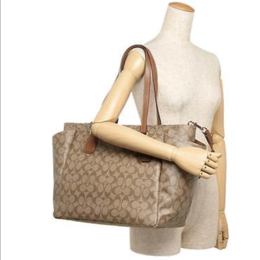 LAST ONE! NWT Coach Signature Baby Bag Diaper Bag - Picture 3 of 8